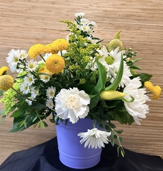 Medium Blooming Bucket