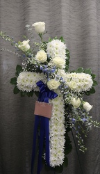 Cross Easel from Kelley's Florist in Lake Placid, FL